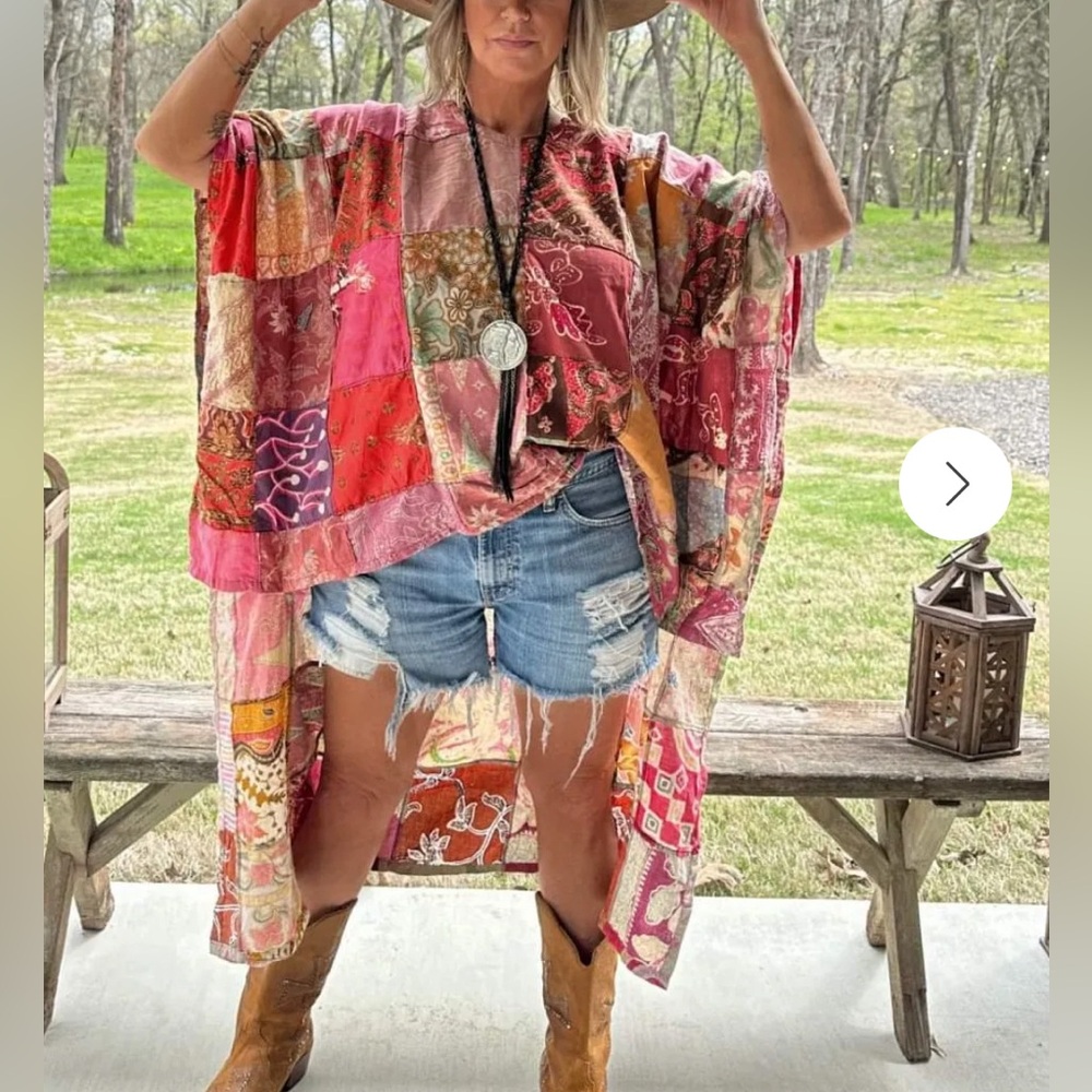 NWT Jaded Gypsy High Low Short Sleeve top
